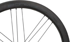 Campagnolo® Set De Roues En Carbone Bora WTO 45 Disc Center Lock 28" -Shimano Soldes Magasin 322912