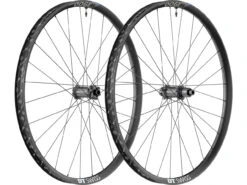 Dt-swiss Set De Roues H 1900 SPLINE 29" 35 Boost Disc 6 Trous Hybrid