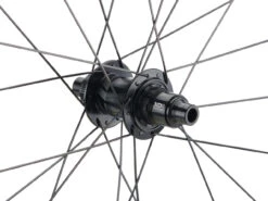 ZIPP Set De Roues En Carbone 303 S Tubeless Disc Center Lock -Shimano Soldes Magasin 475252